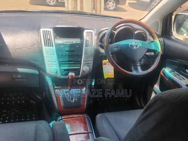 Toyota Harrier 2007 Silver