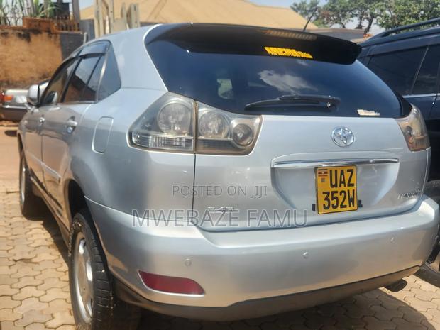 Toyota Harrier 2007 Silver