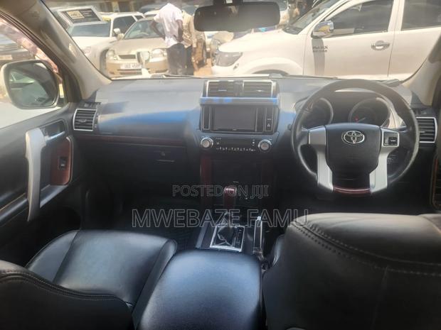 Toyota Land Cruiser Prado 2015 White