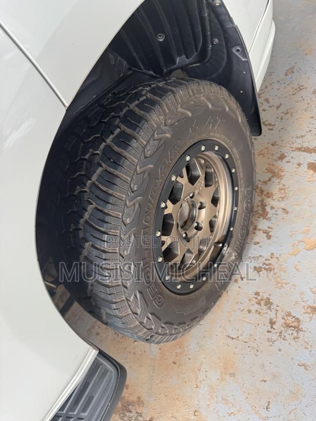 Toyota Land Cruiser Prado 2.7 2017