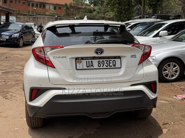 Toyota C-HR 2018 White
