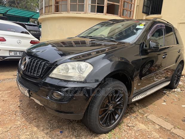 Mercedes-Benz M Class 2009 Black