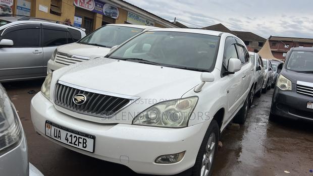 Toyota Harrier 2008 White