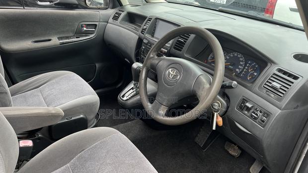 Toyota Corolla Spacio 2006 Silver