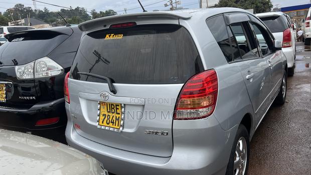 Toyota Corolla Spacio 2006 Silver