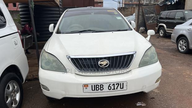 Toyota Harrier 2007 White