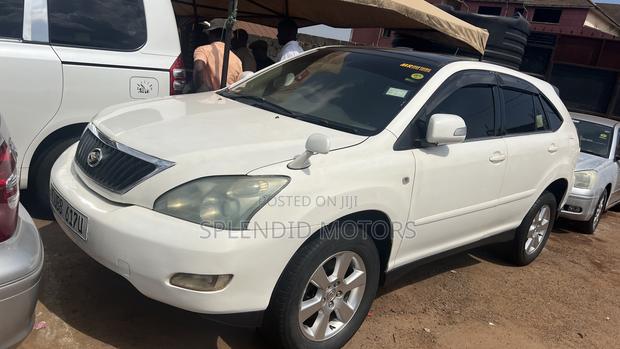 Toyota Harrier 2007 White