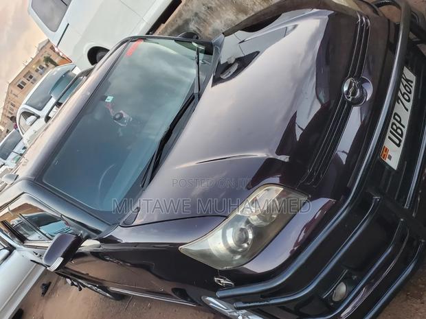 Toyota Corolla Rumion 2010 Black