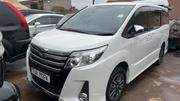 Toyota Noah 2014 White for sale