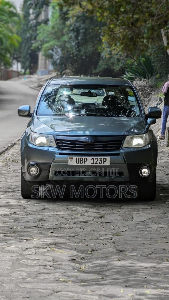 Subaru Forester 2010 Silver