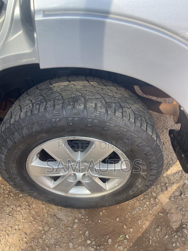 Mitsubishi Pajero 2006 Silver