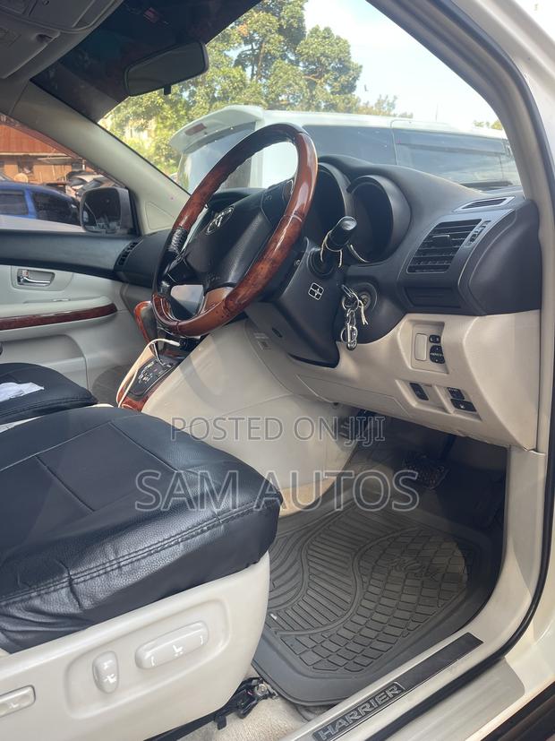 Toyota Harrier 2007 White