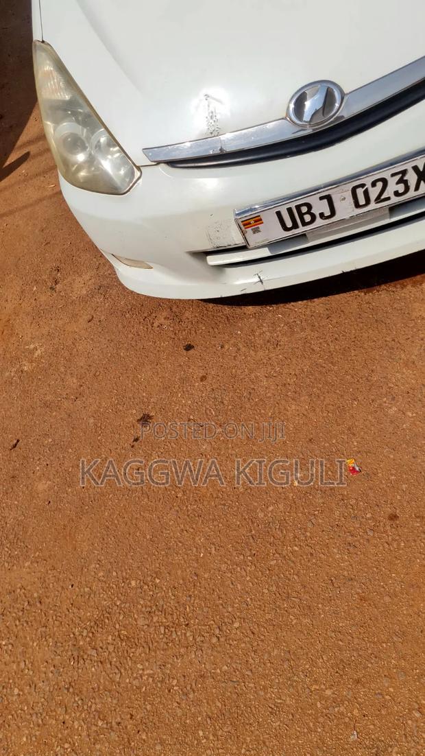 Toyota Wish 2006 White