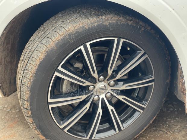 Volvo XC60 2017 White