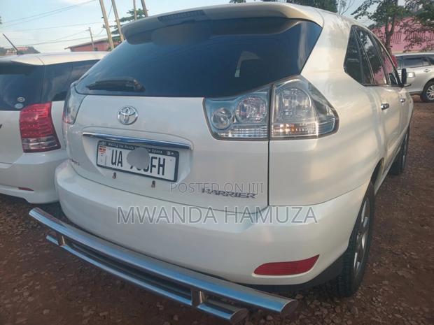 Toyota Harrier 2009 White