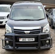 Toyota Noah 2.0 158hp FWD (7 Seater) 2011 Black for sale