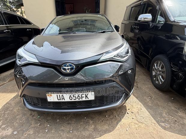 Toyota C-HR 2018 Gray