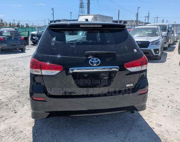 Toyota Wish 2013 Black