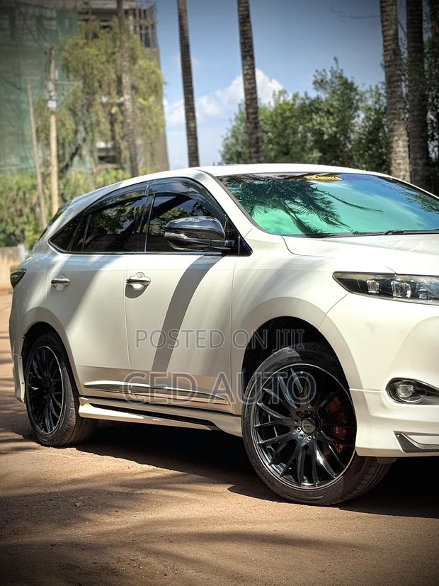 Toyota Harrier 2016 White