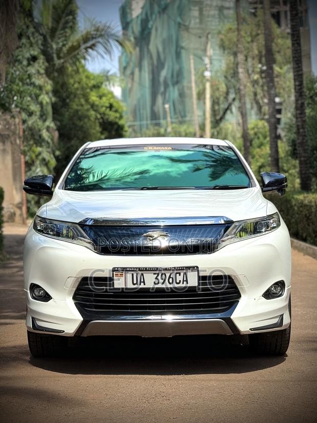 Toyota Harrier 2016 White