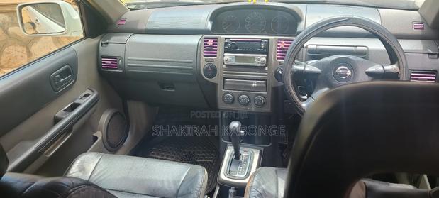 Nissan X-Trail 2005 White