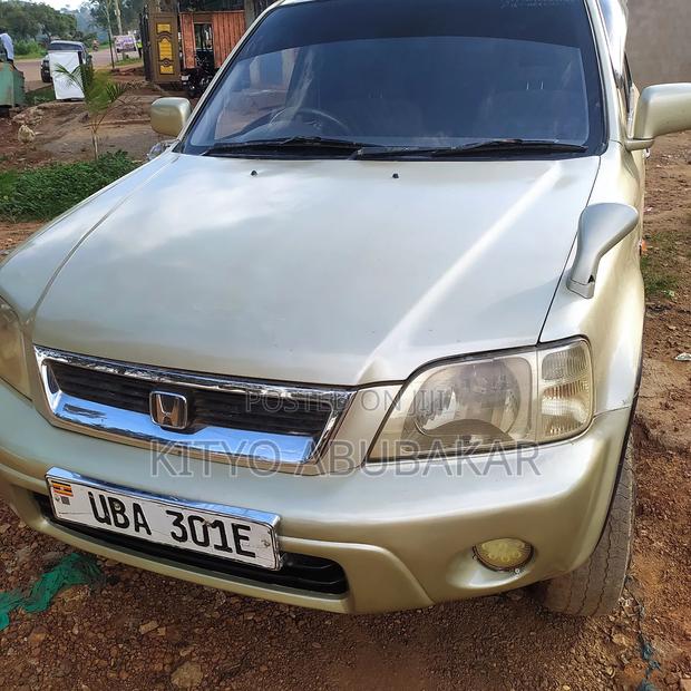 Honda CR-V 2008 Gold