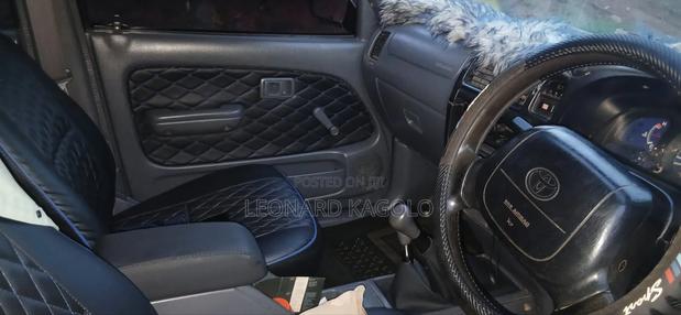Toyota Hilux 1998 Green