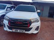 Toyota Hilux SR 4x4 2014 White for sale