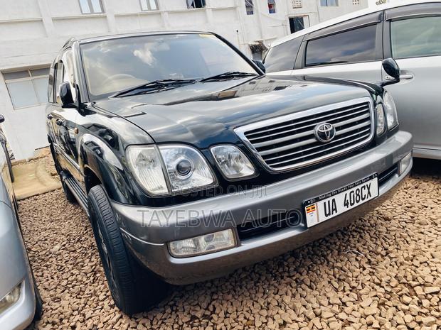 Toyota Land Cruiser Cygnus 4.7 2000