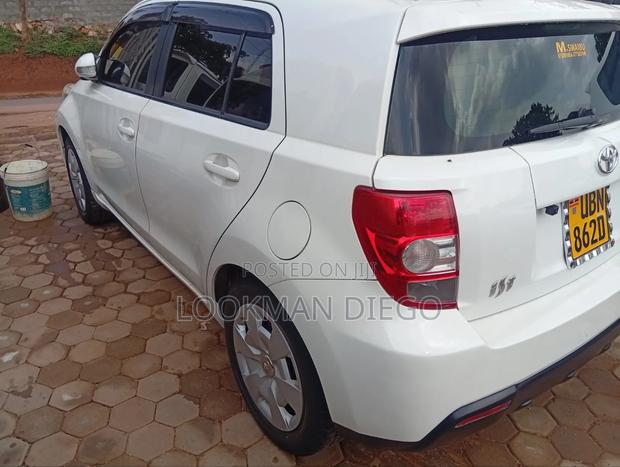 Toyota IST 2010 White