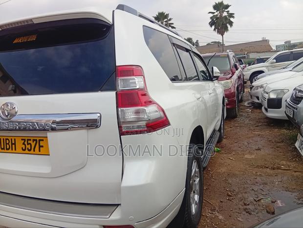 Toyota Land Cruiser Prado 2.8 D-4D 2015 White