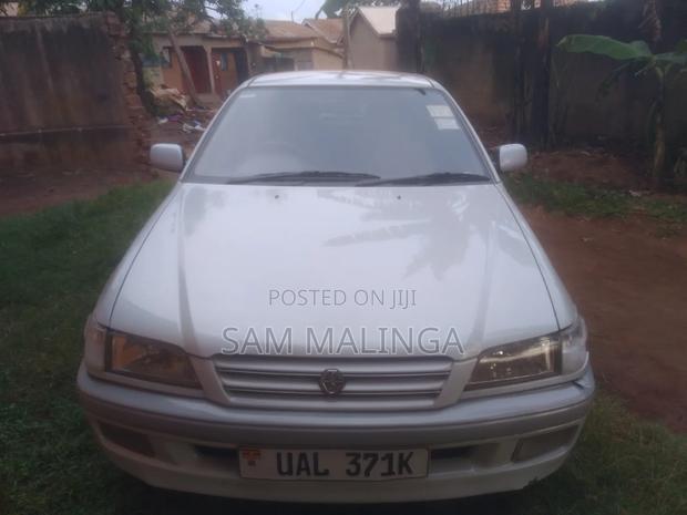 Toyota Premio 2002 Silver