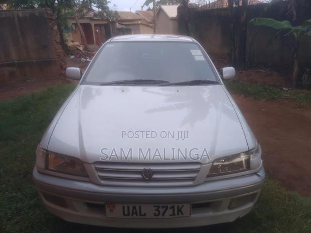 Toyota Premio 2002 Silver
