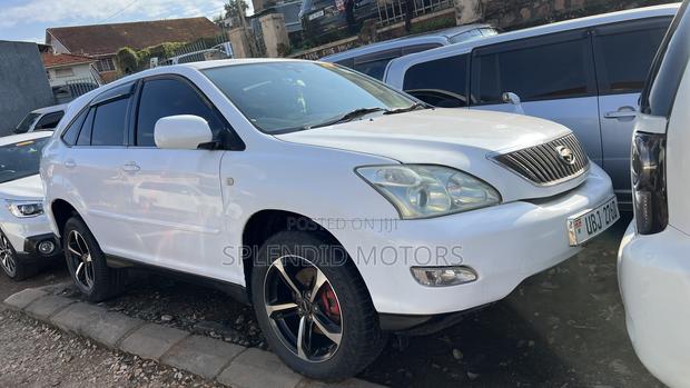 Toyota Harrier 2008 White