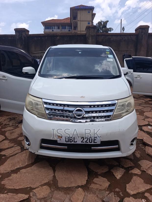 Nissan Serena 2010 White