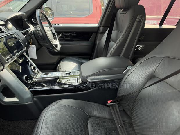 Land Rover Range Rover Vogue 2017 Silver