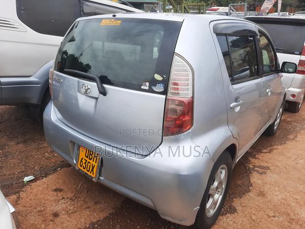 Toyota Passo 2006 Silver