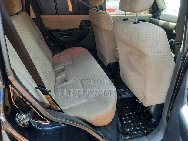 Mitsubishi Pajero IO 2000 Black