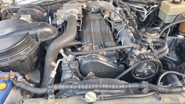 Toyota Land Cruiser 2002 Silver