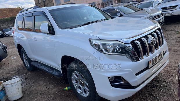 Toyota Land Cruiser Prado 2015 White