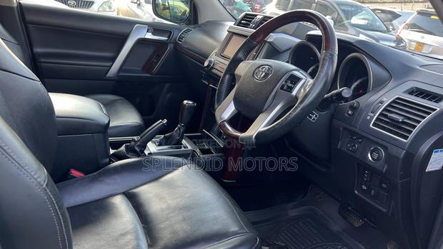 Toyota Land Cruiser Prado 2015 White