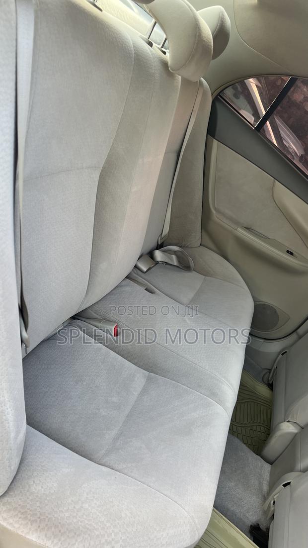 Toyota Axio 2011 White