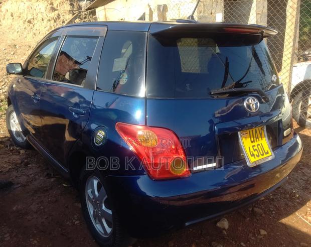 Toyota IST 2006 Blue
