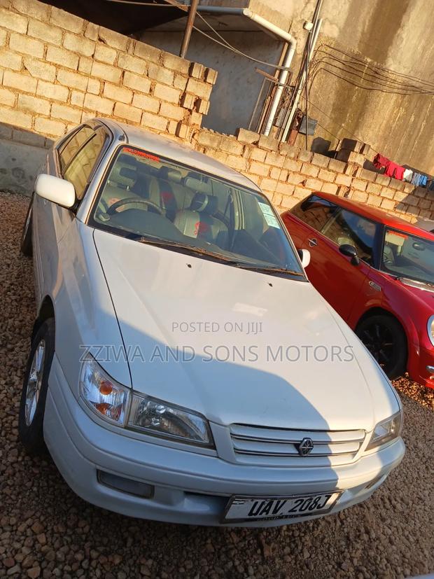 Toyota Premio 1.8 AWD 2001 Silver