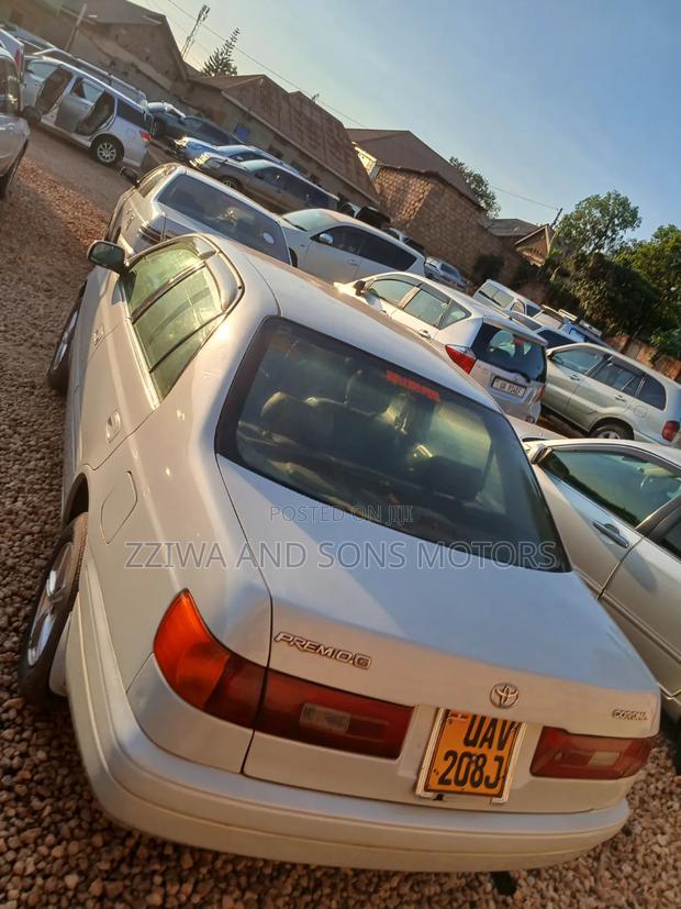 Toyota Premio 1.8 AWD 2001 Silver