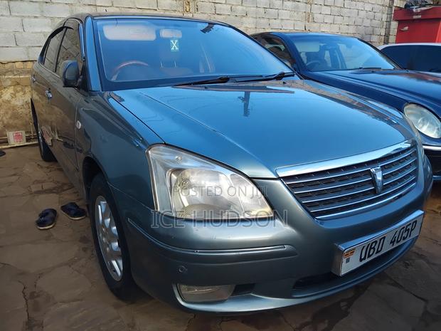 Toyota Premio 2004