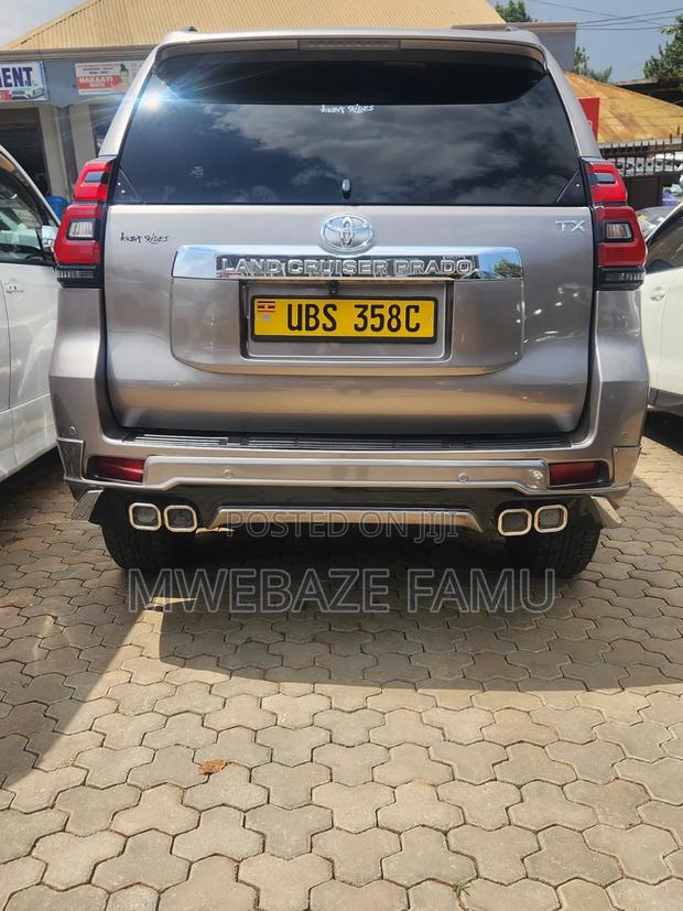 Toyota Land Cruiser Prado 2018 Gold