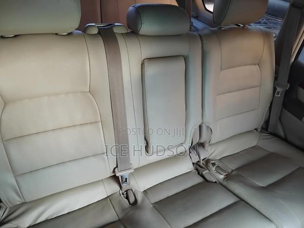 Lexus LX 470 AWD 2005 White