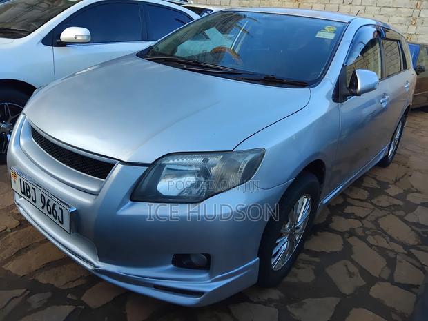 Toyota Corolla Fielder 2012 Silver