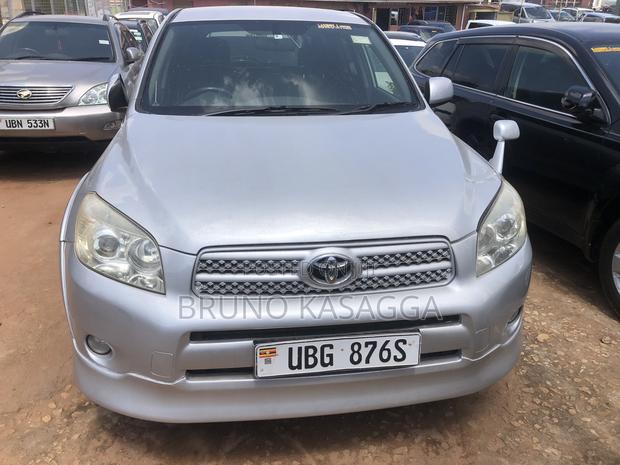 Toyota RAV4 2009 Silver